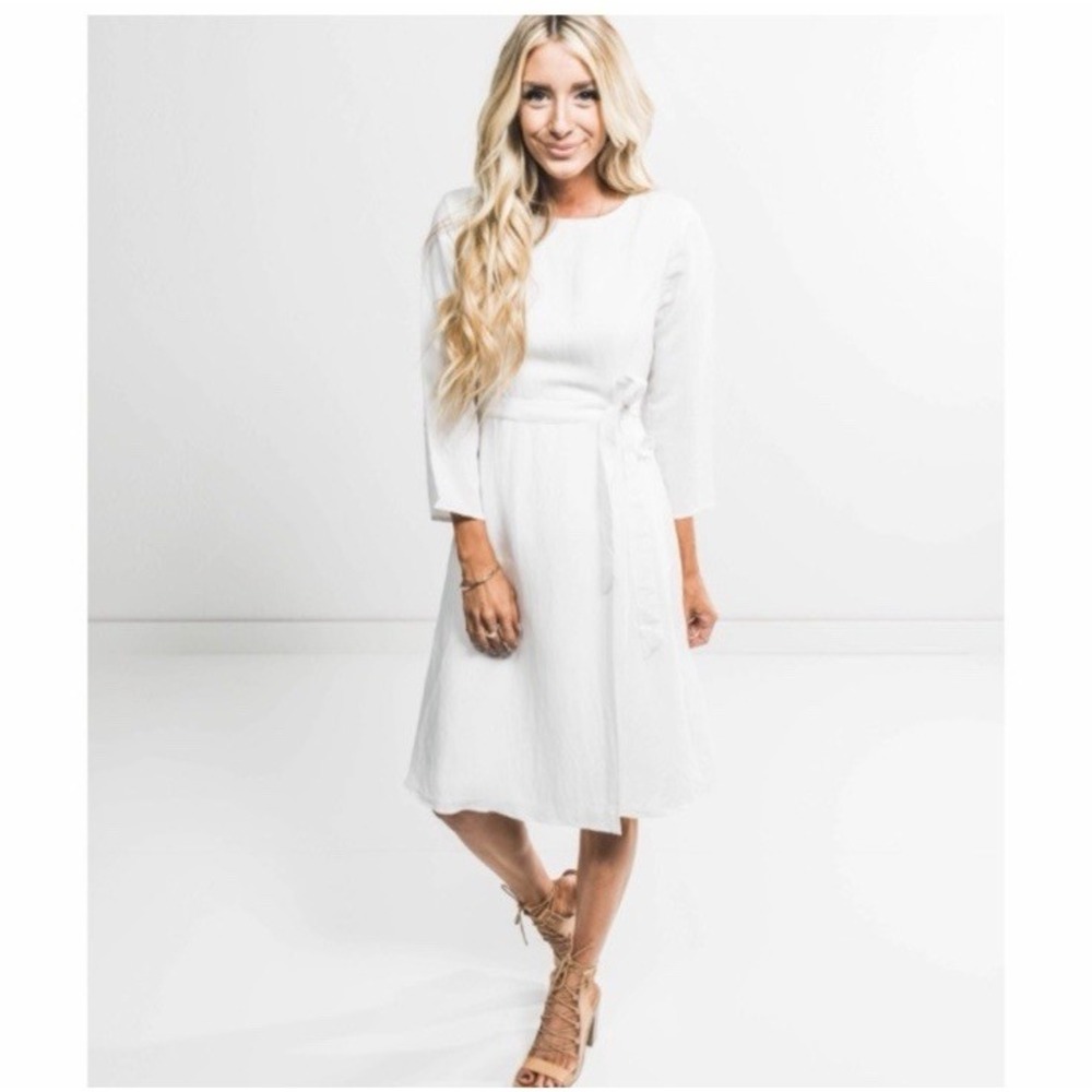 Stevie Hender White‎ Wrap Midi Dress Large NWT Rayon Lined 3/4 Sleeve Tie Waist
